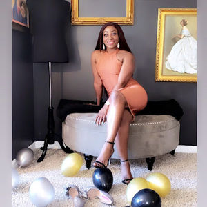 Meet your Posher, Chinyere